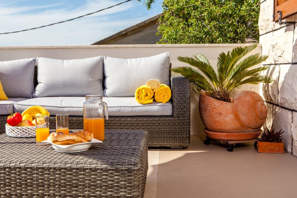 Holiday Home Vallis Povlja  Bagian luar foto
